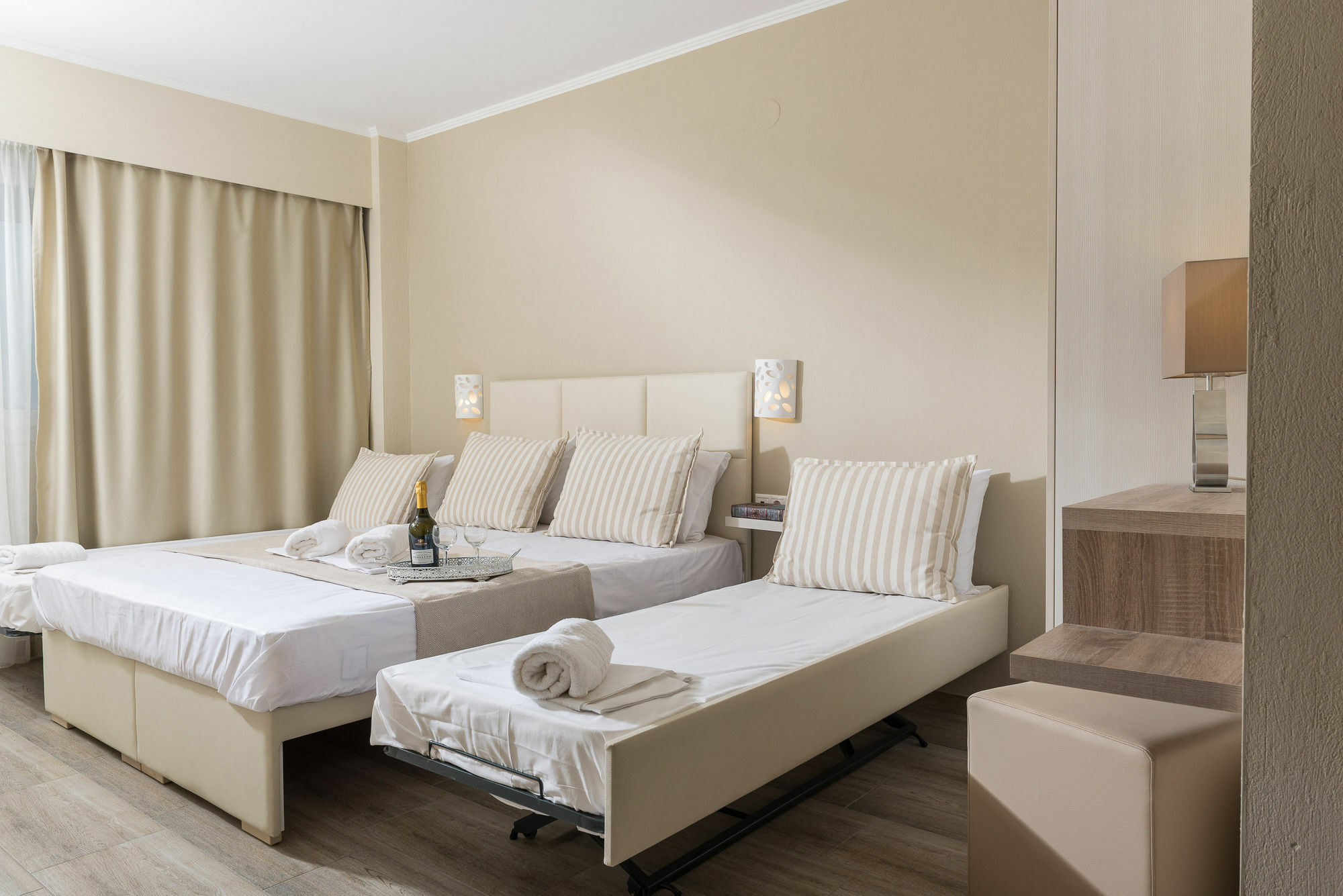 Ammos Beach Seaside Luxury Suites Hotel Olympiakí Aktí Kültér fotó